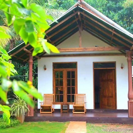 Green View Safari Resort 우다왈라웨 외부 사진