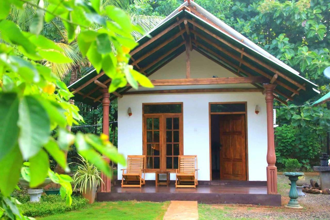Green View Safari Resort 우다왈라웨 외부 사진